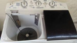 Washing machine Videocon 7 Kgs Semi.Automatic