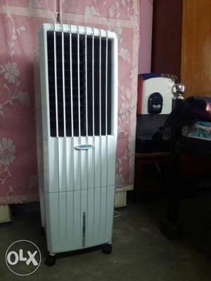 White And Black Portable Air Conditioner