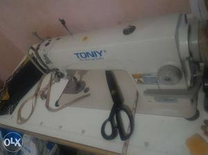 White Toniy Sewing Machine