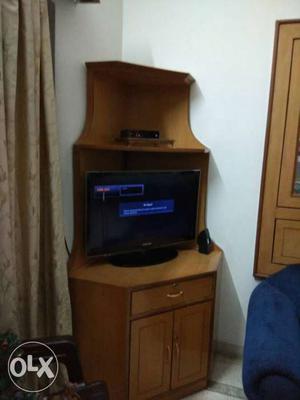 Wooden corner for TV and other