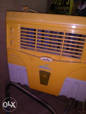 Yellow coolar