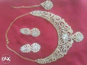 Artificial Dimond and gold plated Necklace Set