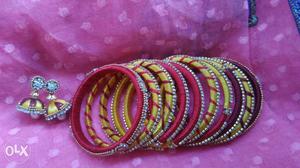 Hand made bangles with wonderful design.u can use for