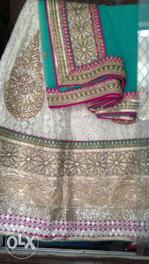 Hey this is new white lehnga in lowest price