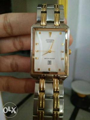 Men's citizen watch with golden and silver look