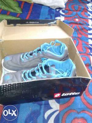 Pair Of Gray-and-blue Lotto Low Tops Sneakers In Box