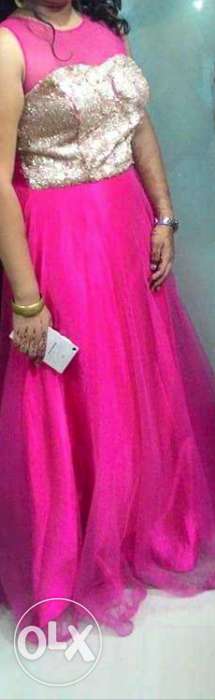 Pink Princess Gown size: xl age: 16 above can