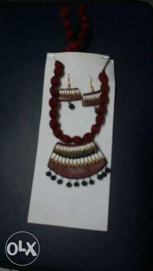 Red-and-white Beaded Necklace And Pair Of Earrings