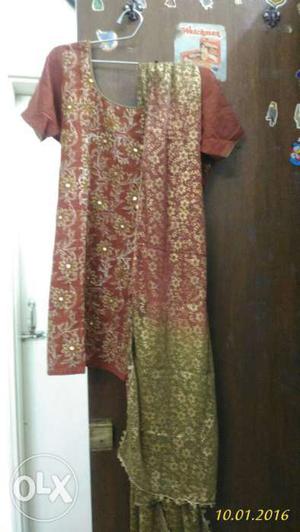 S size readymade salwaar suit for 300 rs each