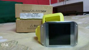 Samsung galaxy gear no charger no bill only box