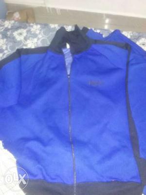 Track suit for sale new not used... stretchlone