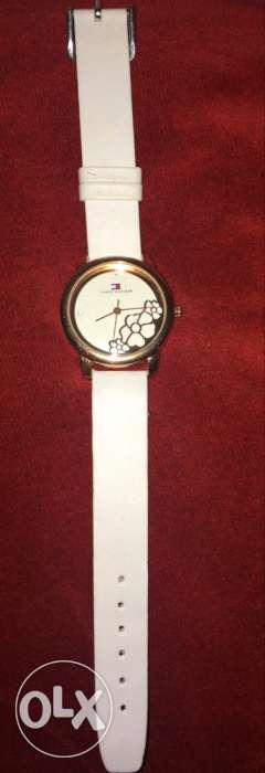 White women's watch. New and unused.