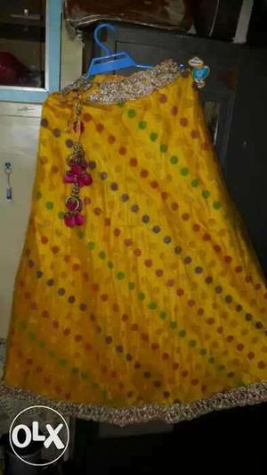 Yellow legenga with merganta blouse