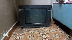 Black Sony Crt Tv 21 inches superb condition