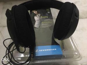 Excellent condition Senheiser powerful headphones