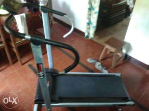 Gray And Black manual treadmill