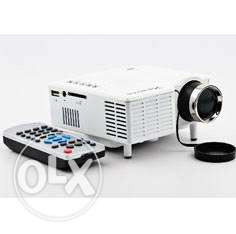New led projecter. 7 munth old