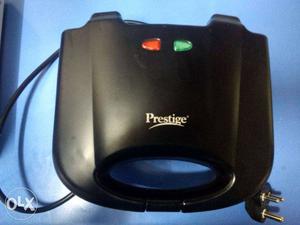 Prestige fixed plate grill sandwich maker is a