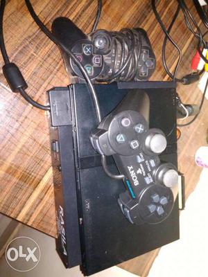 Sony PS2 Console With Two Controllers