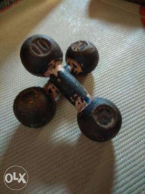 Two metal tool's{Dumbbells} antique.