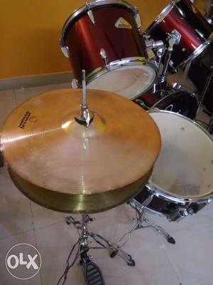 Drum Kit _Jinbao -5piece_excellent condition
