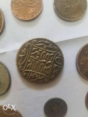 Maney more coin awelabel 100 to 200 year old