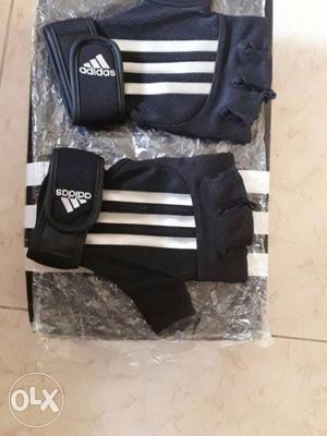 Pair Of Black-and-white Adidas Gloves