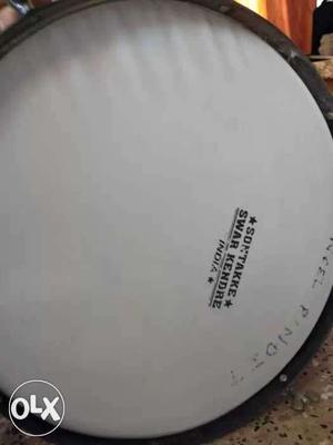 Round White And Black Sontakke Swar Kendre drum