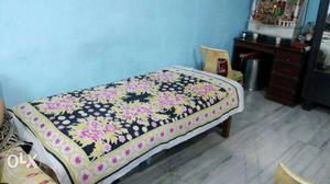 Single bed for sale 3*7 size