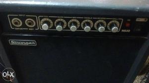 Stranger amp in very good condition with keyboard