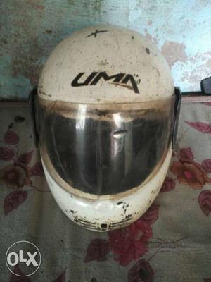 White And Black Uma Full Face Helmet