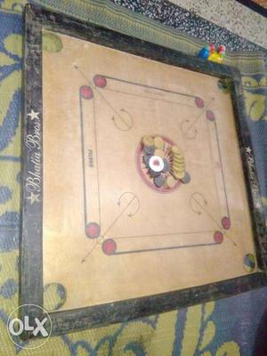 8 month old carrom board good condition