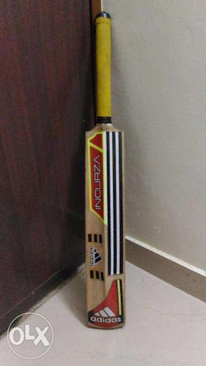 Adidas Incurza willow hard cricket bat