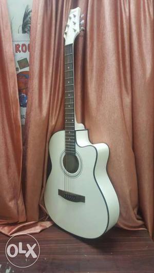 Guitar for sale