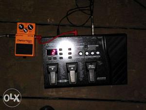 Roland Boss ME25 guitar processor with Boss [ds1] distortion