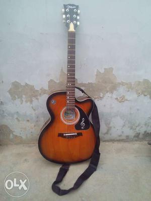 3 months old Guitar urgent sell no any problem