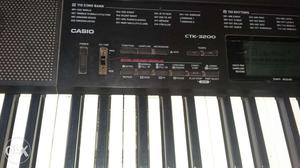 Electric keyboard Casio ctk  key is on sell