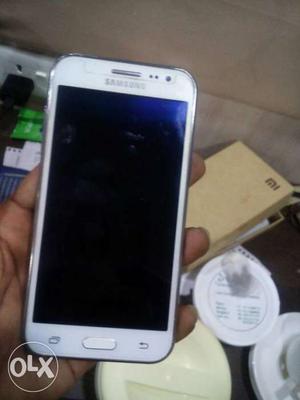 I went to sell my Samsung j2..4g volti..mobile..