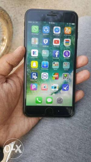 Iphone 7 plus 128 gb jet black olly 3 months old
