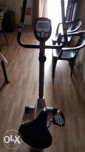 Magnetic bike for exercise. 5 months old.