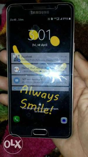 Samsung galaxy a month old all acce avlbal