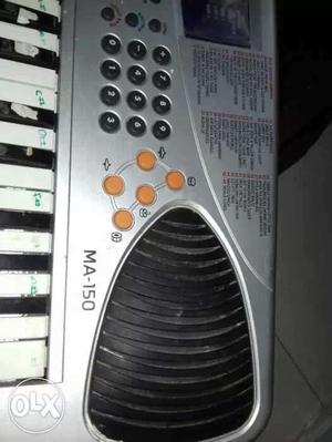 Silver MA-150 Electric Keyboard