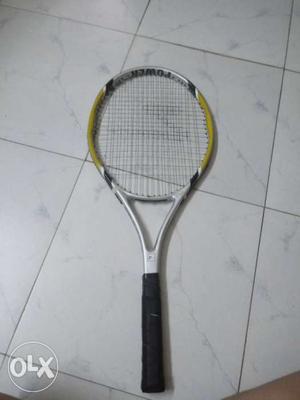 Tennis racquet hardly used, new condition good