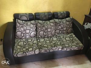 3 years old sofa perfect condition