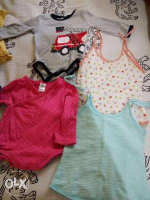 Baby clothes from 3 to 9 months