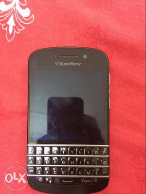 Blackberry Q10 excellent condition.