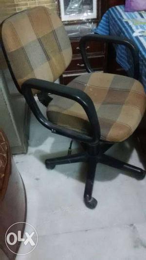 Brown Check Rolling Armchair