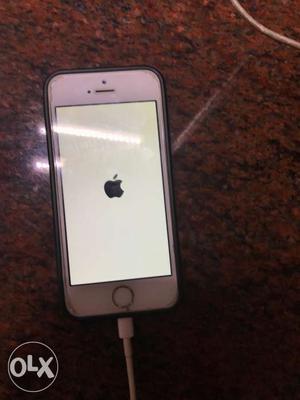 IPhone 5s 16 gb used only wear and tear