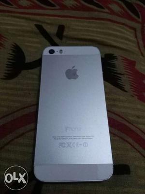 Iphone 5s silver colour with box