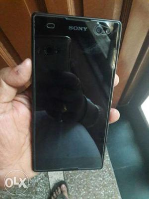 Its sony xperia c3.5.5'' screen.Good condition